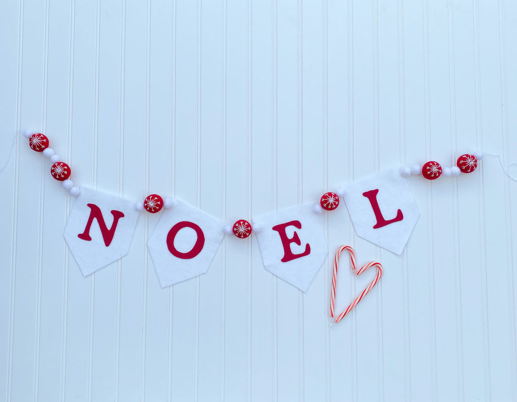 No Sew Noel Banner with Benzie Design