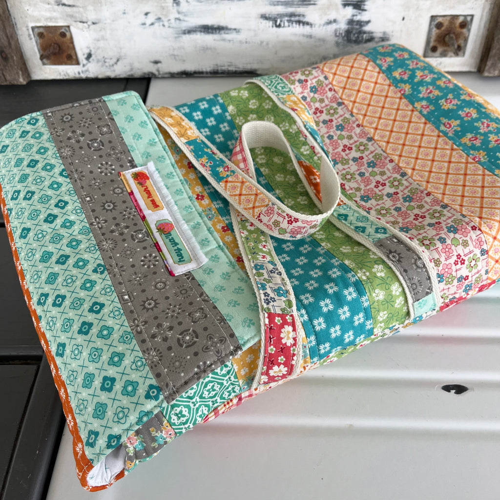Sew, Carry, Share: The Ultimate Casserole Carrier