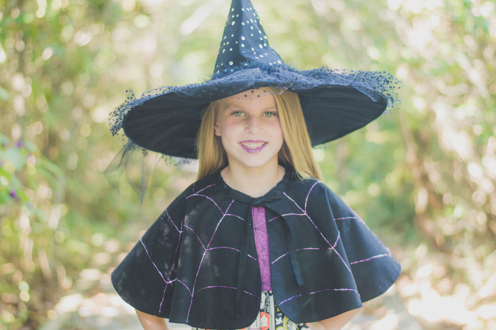 Deco Foil Spider Web Halloween Capelet Tutorial