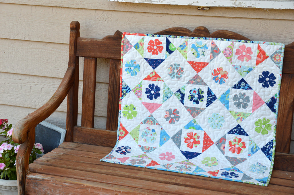 HeatnBond Ultra Hourglass Flower Quilt