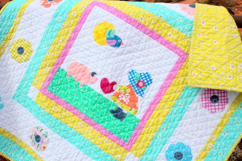 Share The Love Daisy Chain Mini Quilt with HeatnBond EZ Print Sheets