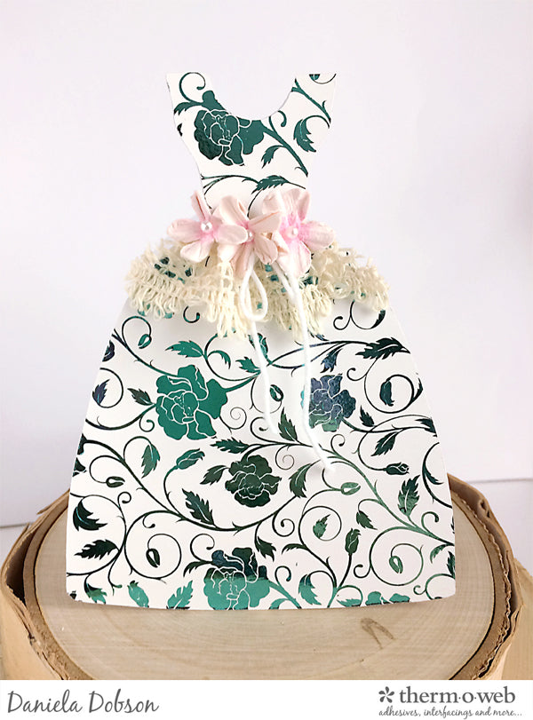 Let's Take Fashion to Paper with a Stylish Dress Card