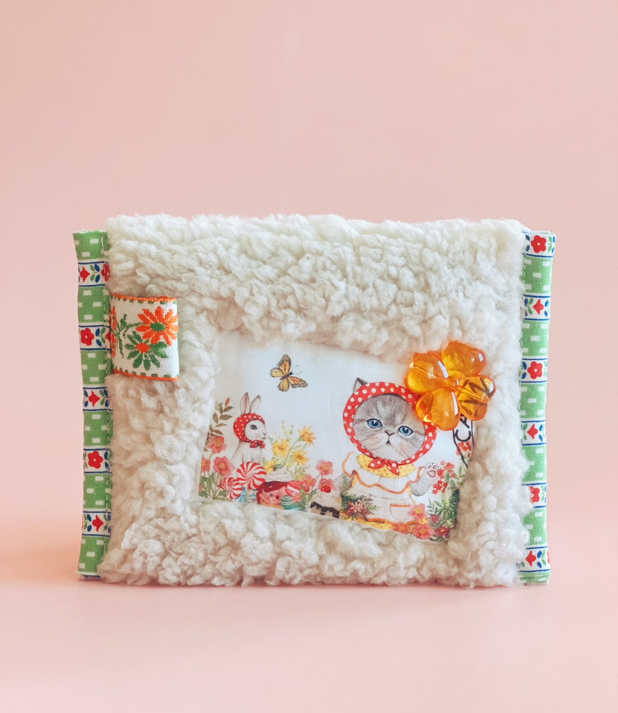 Small Fluffy Tissue Holder