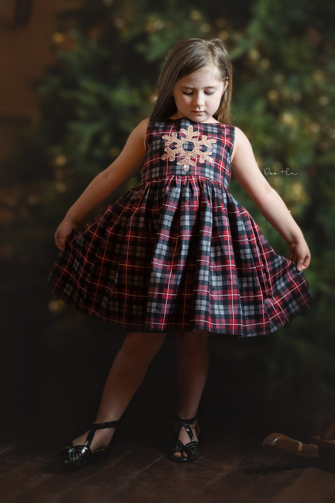 Snowflake Applique Holiday Dress with HeatnBond Ultrahold