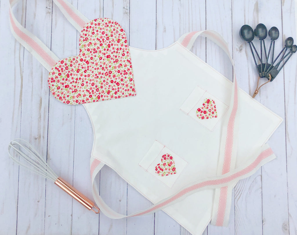 Feelin' the Love Kids Apron