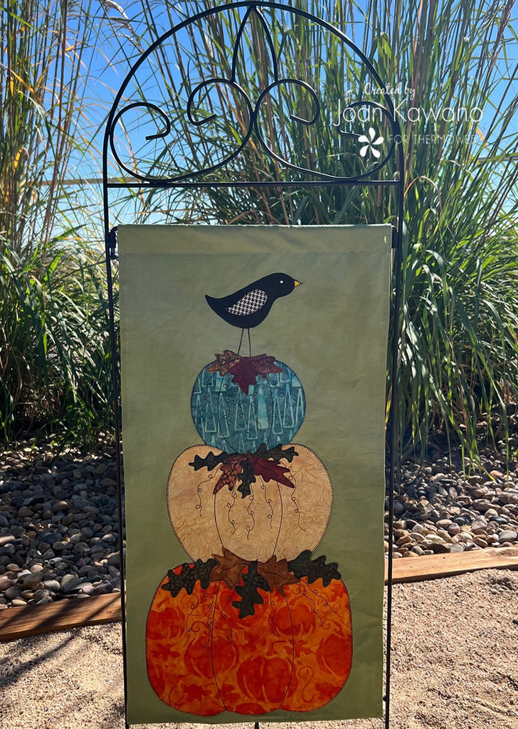 Fall Outdoor Fabric Flag with HeatnBond Liquid Vinyl
