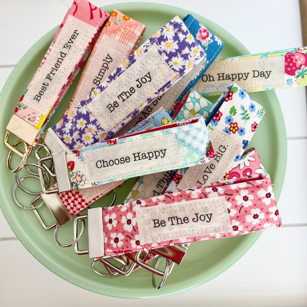 Personalized Key Fobs! {Sewing Tutorial}