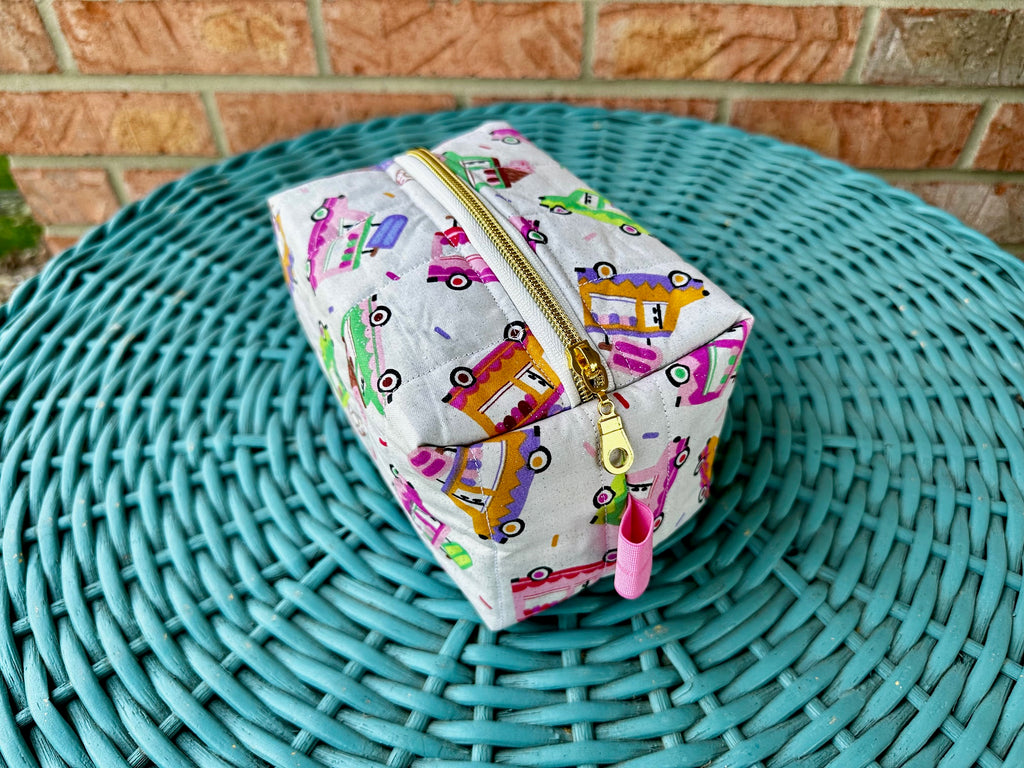 Facebook Live: Dollar Store Boxy Pouch