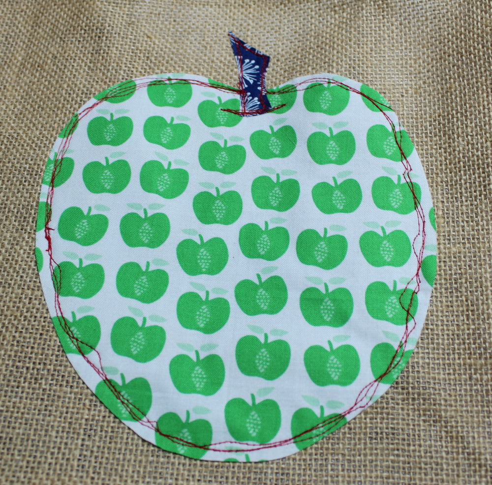 Holiday Apple Tote Gift Bags With HeatnBond