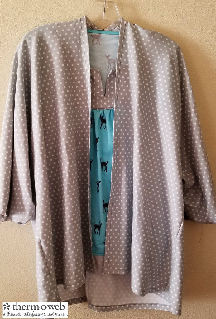 Fashion Friday - Easy Kimono Top Featuring Girl Charlee Knits