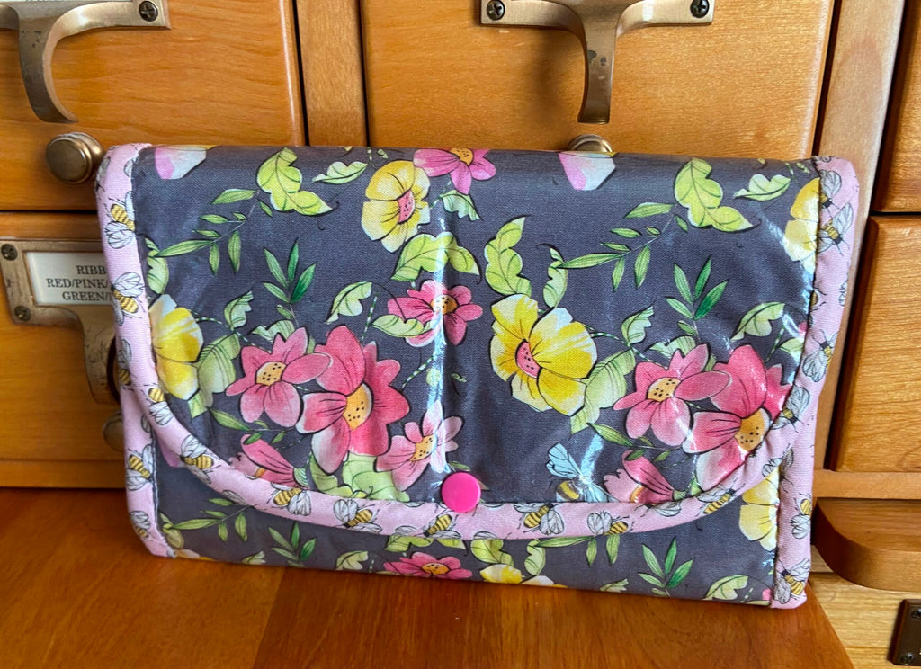 Fabric Accessories Pouch with HeatnBond Iron-On Vinyl