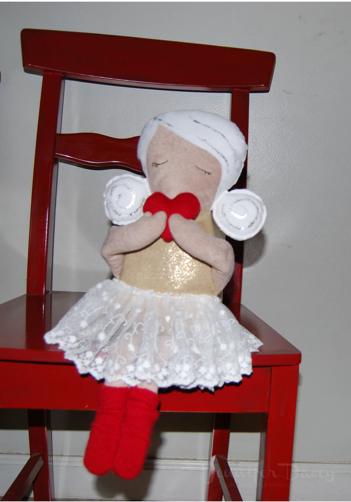 Deco Foil a Sweet Valentine Doll