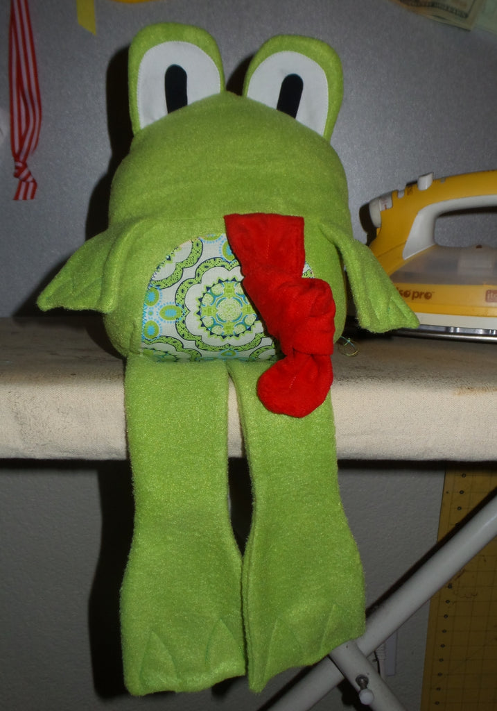 Tad the Tongue Tied Toad with NEW Heat n Bond Soft Stretch