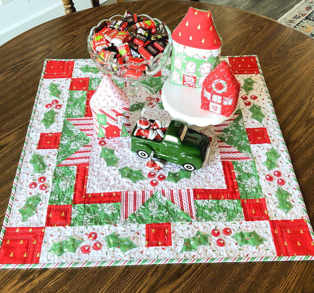 Adding Applique Pieces to Create a Holiday Mini Quilt