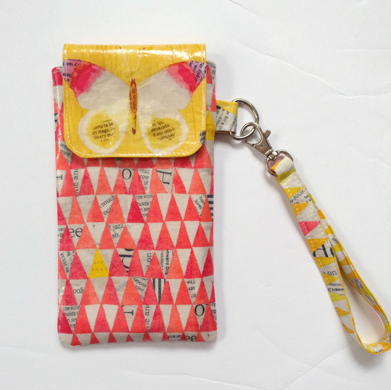 Splash Resistant Phone Pouch with HeatnBond Iron-On Vinyl