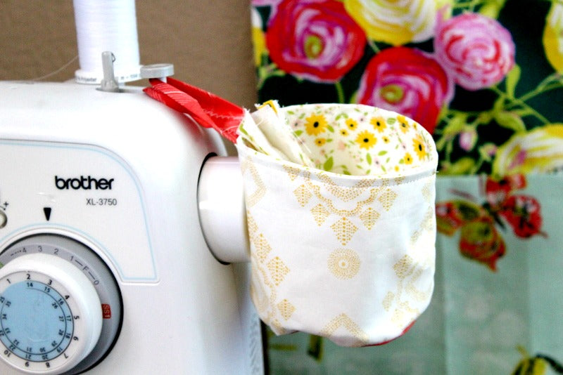 StitchnSew Mini Hanging Trash Bin Tutorial