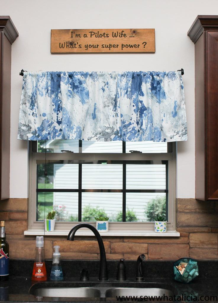 No-Sew HeatnBond Hem Tape Curtain Tutorial