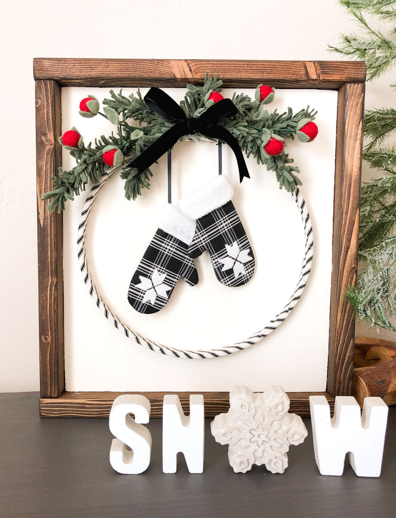 Snowflake Mitten Hoop Home Decor